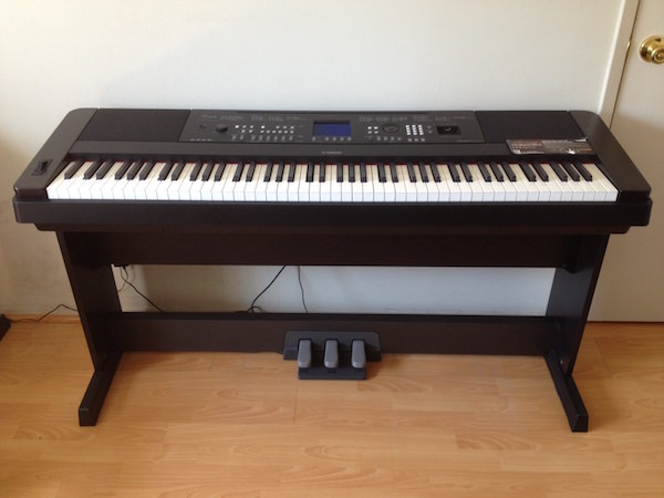 Yamaha DGX modified to Mozart Best Keyboard
